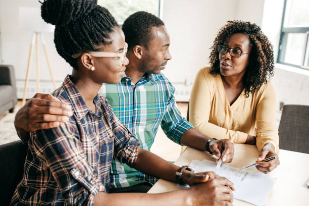 Trusted Holtsville, NY Loan Agency Experts